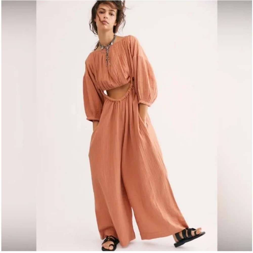 Free People set. Medium